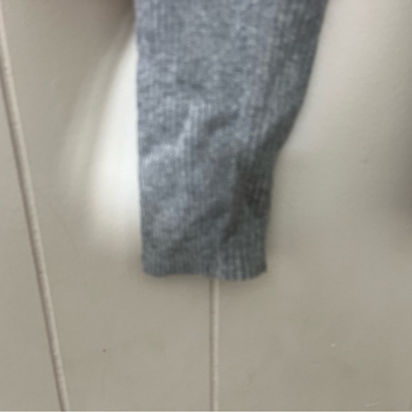 Tommy Hilfiger Gray Full Zip Womens Sweater Size S - Picture 4 of 8